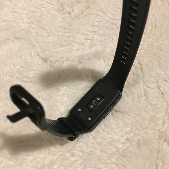 HUAWEI Band 6 Fitness Activity Tracker All day SpO2 Oxygen Level Monitor - Picture 4 of 12
